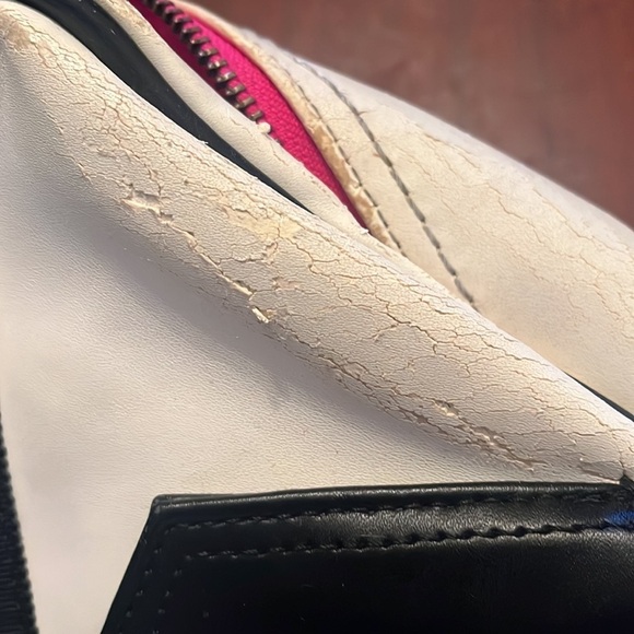 Lululemon Athletica Sweat Once A Day Bag White Handles Dividers Laptop Bag FLAWS - Picture 8 of 12